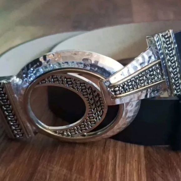 Chicos Chunky Black Leather Belt Adjustable Waist Silver Clasp Buckle Size M/L - Picture 13 of 13